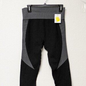 Zhuoou Women's Black and Grey Seamless Tonal Contour High-Waist Leggings - XL